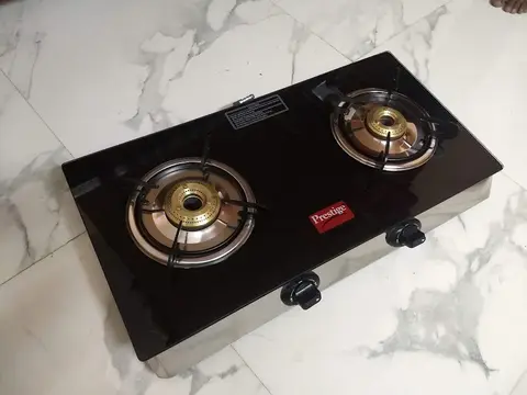 Cuisinière 4 feux Beko inox